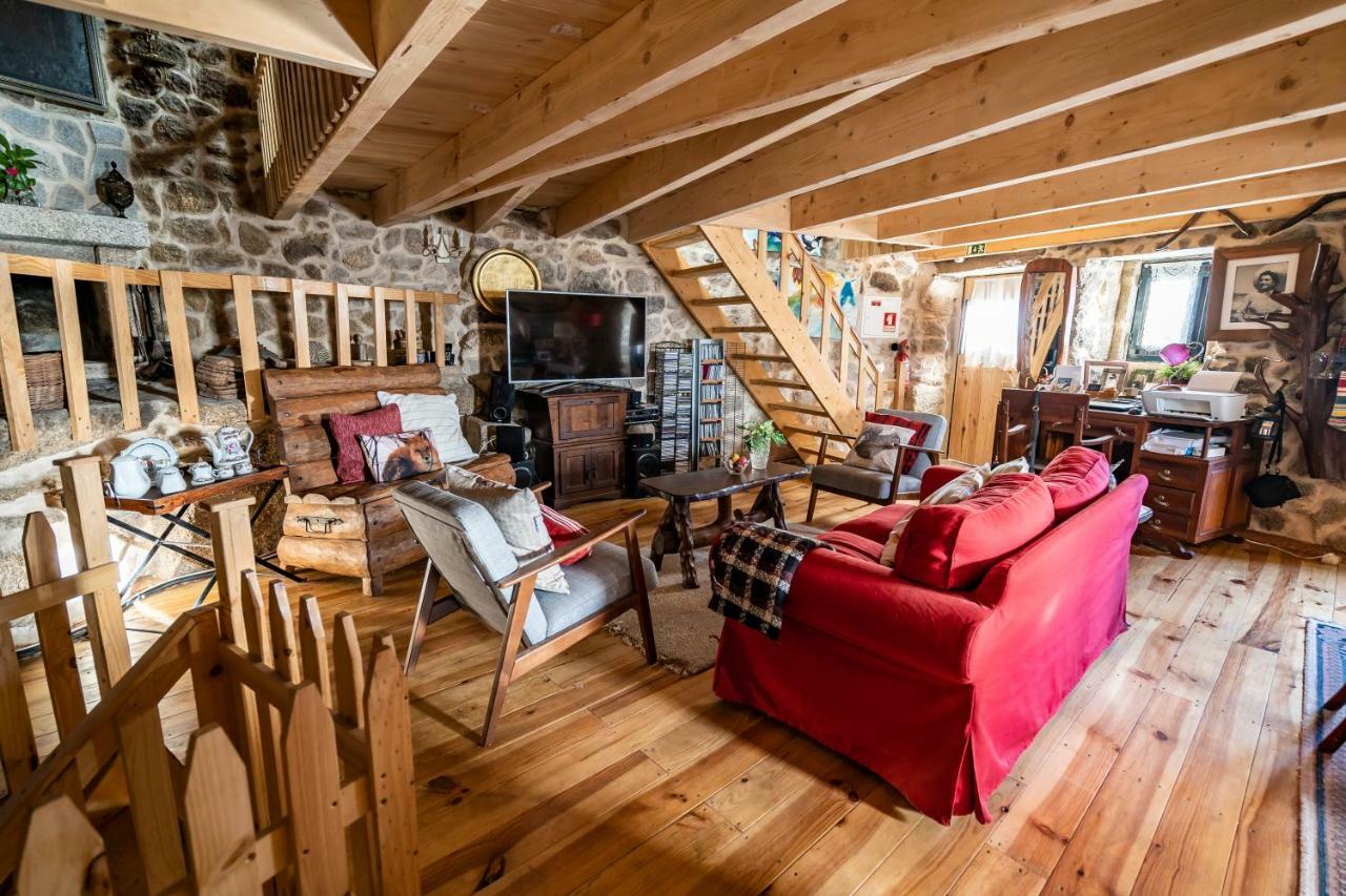 Отель Old House Монсанту Экстерьер фото